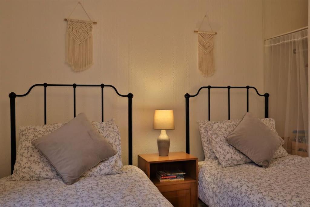 Cute Cottage 4 Mins From Cafes Station And Sea St Leonards-on-Sea Exterior photo